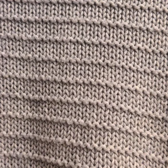 Gray sweater, women's - Picture 3 of 4